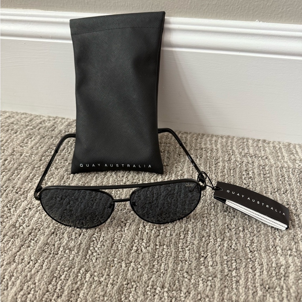 Quay Australia Black Metal Frame Sunglasses